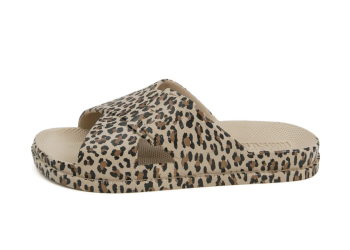 Freedom Moses slipper