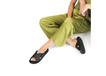 Freedom Moses slipper