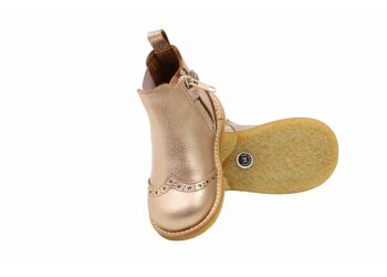Blundstone chelsea boot