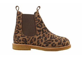 Blundstone chelsea boot