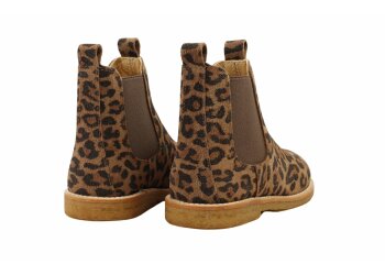 Blundstone chelsea boot