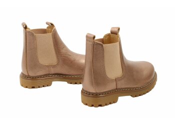 Blundstone chelsea boot