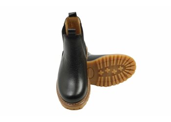 Blundstone chelsea boot