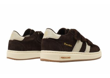 Hip sneakers