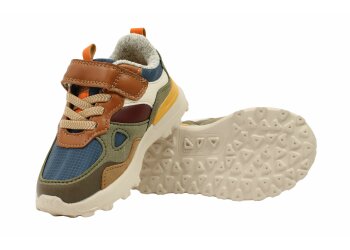 Shoopom sneakers