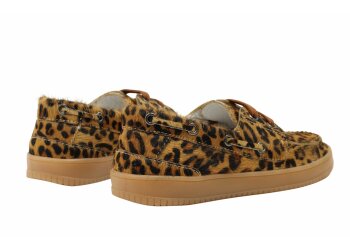 Hip loafers
