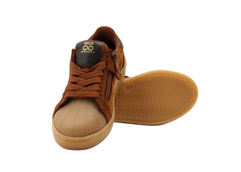 Hip sneakers