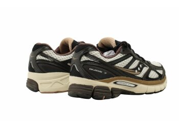 Saucony sneaker