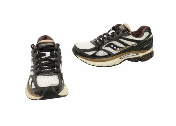 Saucony sneaker