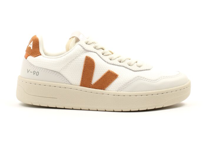 Veja sneakers V-90