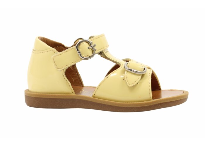 Pom d'Api sandaaltje