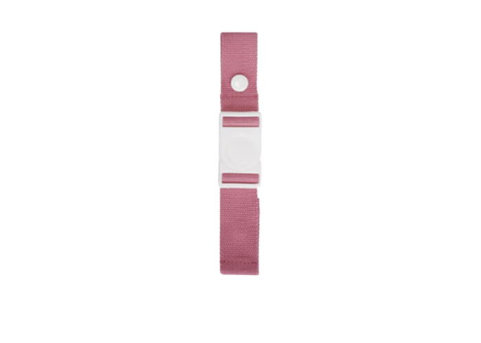 Sticky lemon chest strap