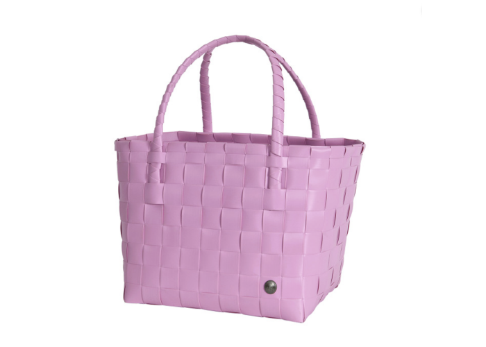 Handed By shopper