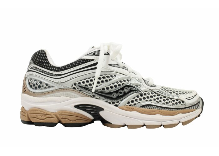 Saucony sneaker