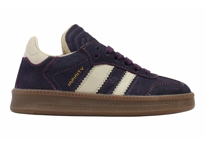 Hip sneakers