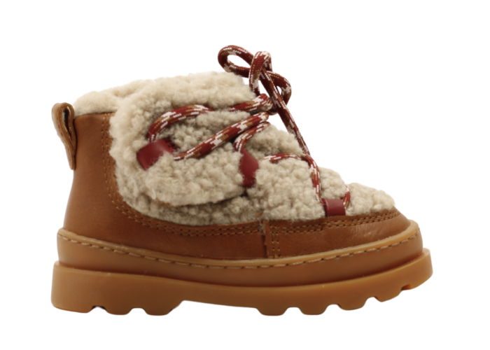 Camper gevoerde laarjes